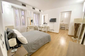 Boutique apartment in Milano center: Duomo Scala Milano